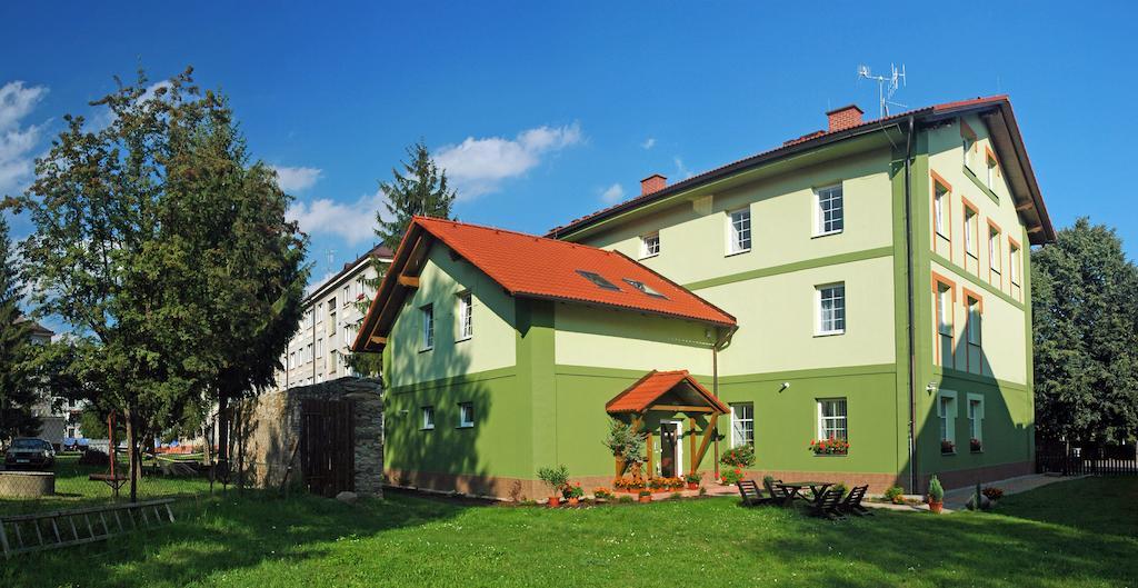 Pension Marathon Врхлаби Экстерьер фото